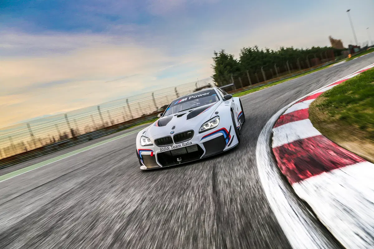 Blancpain Endurance e Campionato Italiano Gran Turismo per BMW Team Italia nel 2016 (54)