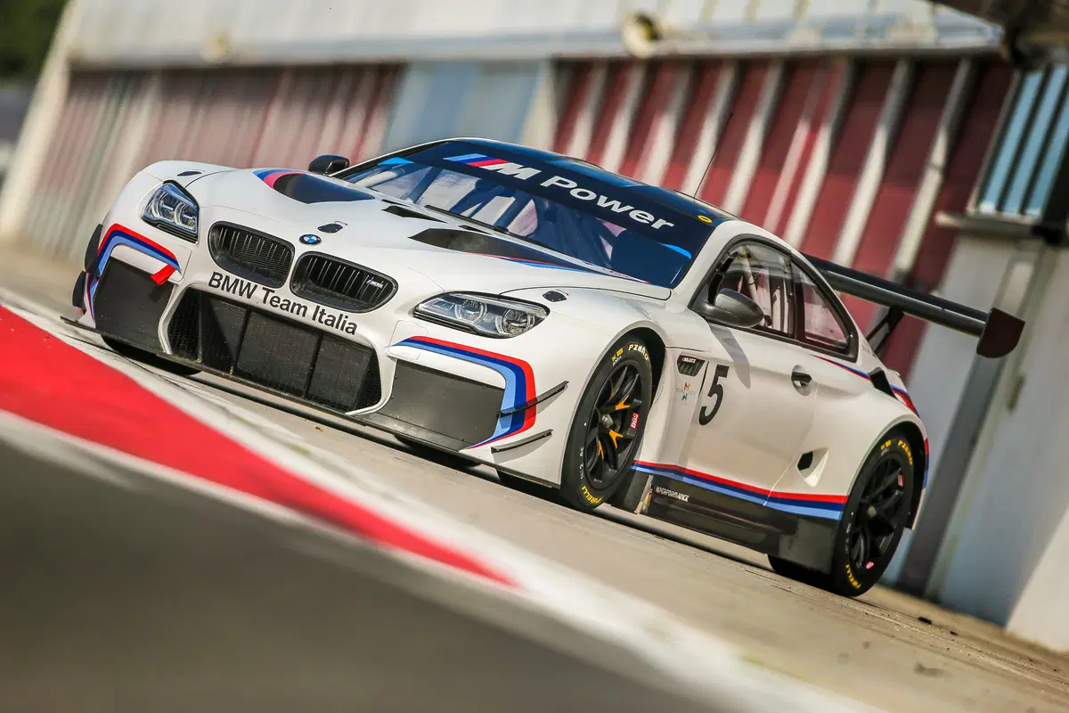 Blancpain Endurance e GT3 italiano per BMW Team Italia nel 2016 (19)