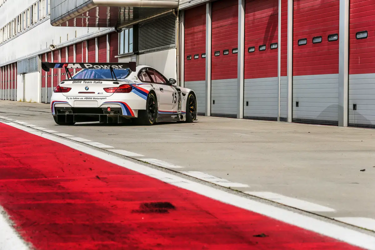 Blancpain Endurance e GT3 italiano per BMW Team Italia nel 2016 (25)