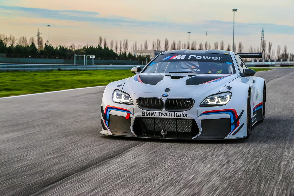 Blancpain Endurance e GT3 italiano per BMW Team Italia nel 2016 (35)