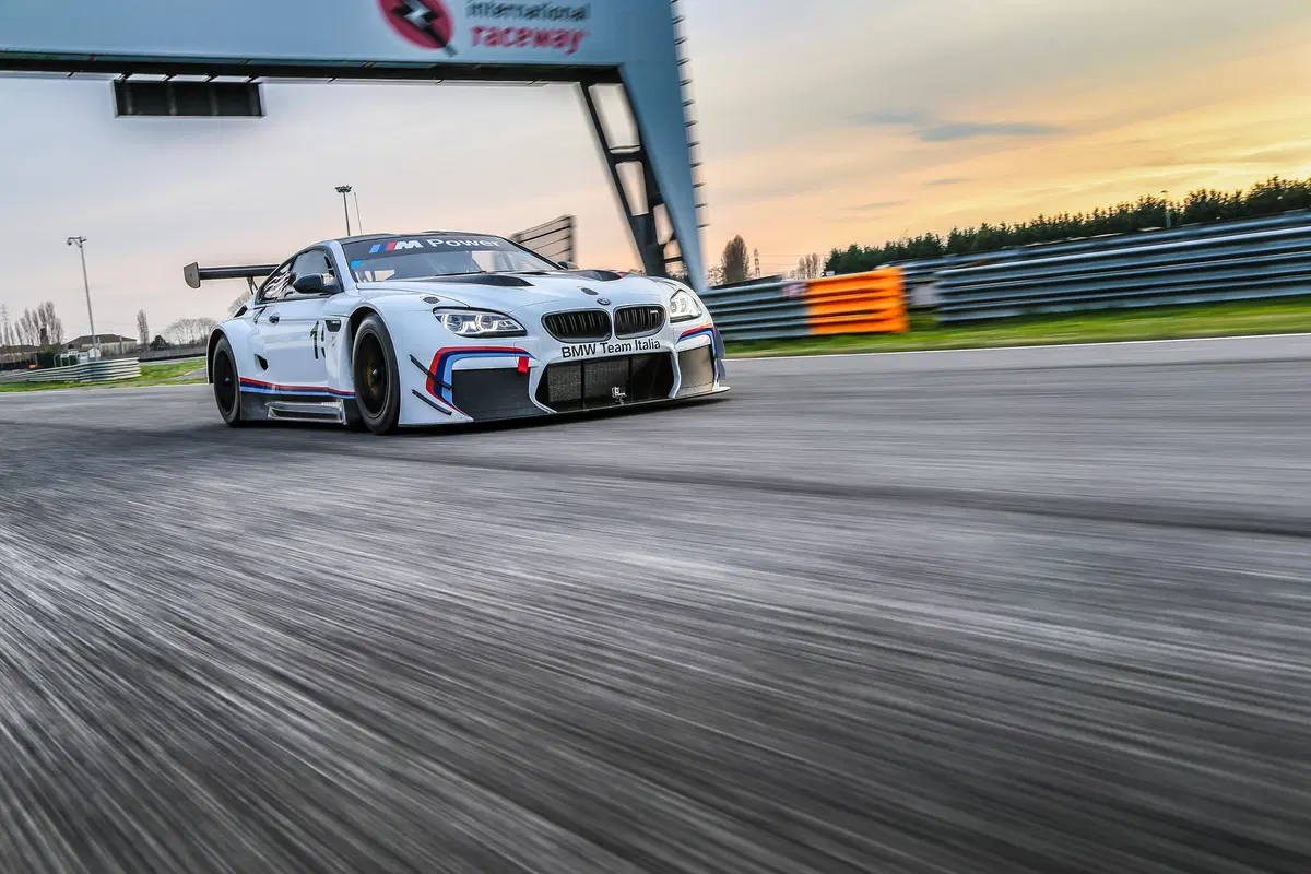 Blancpain Endurance e GT3 italiano per BMW Team Italia nel 2016 (51)