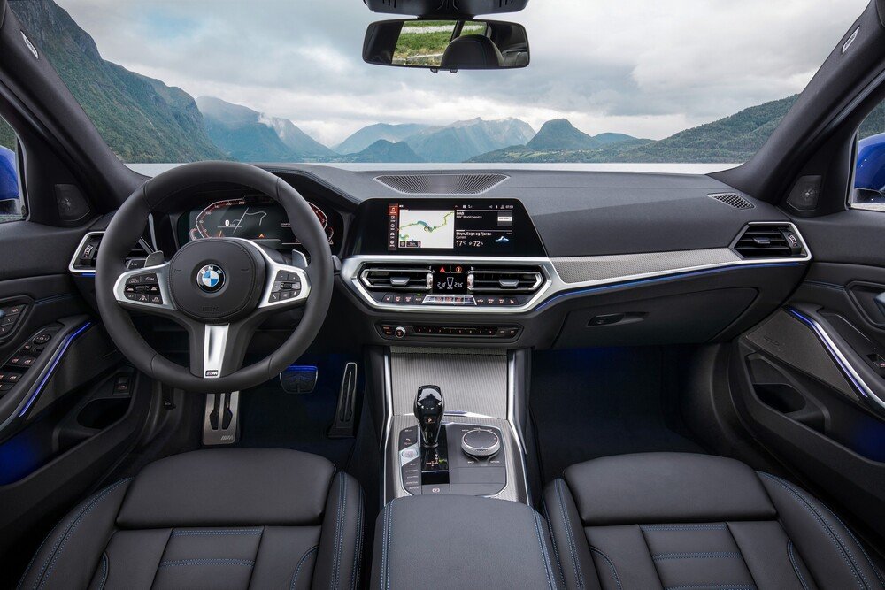 Gli interni della nuova BMW Serie 3 2019