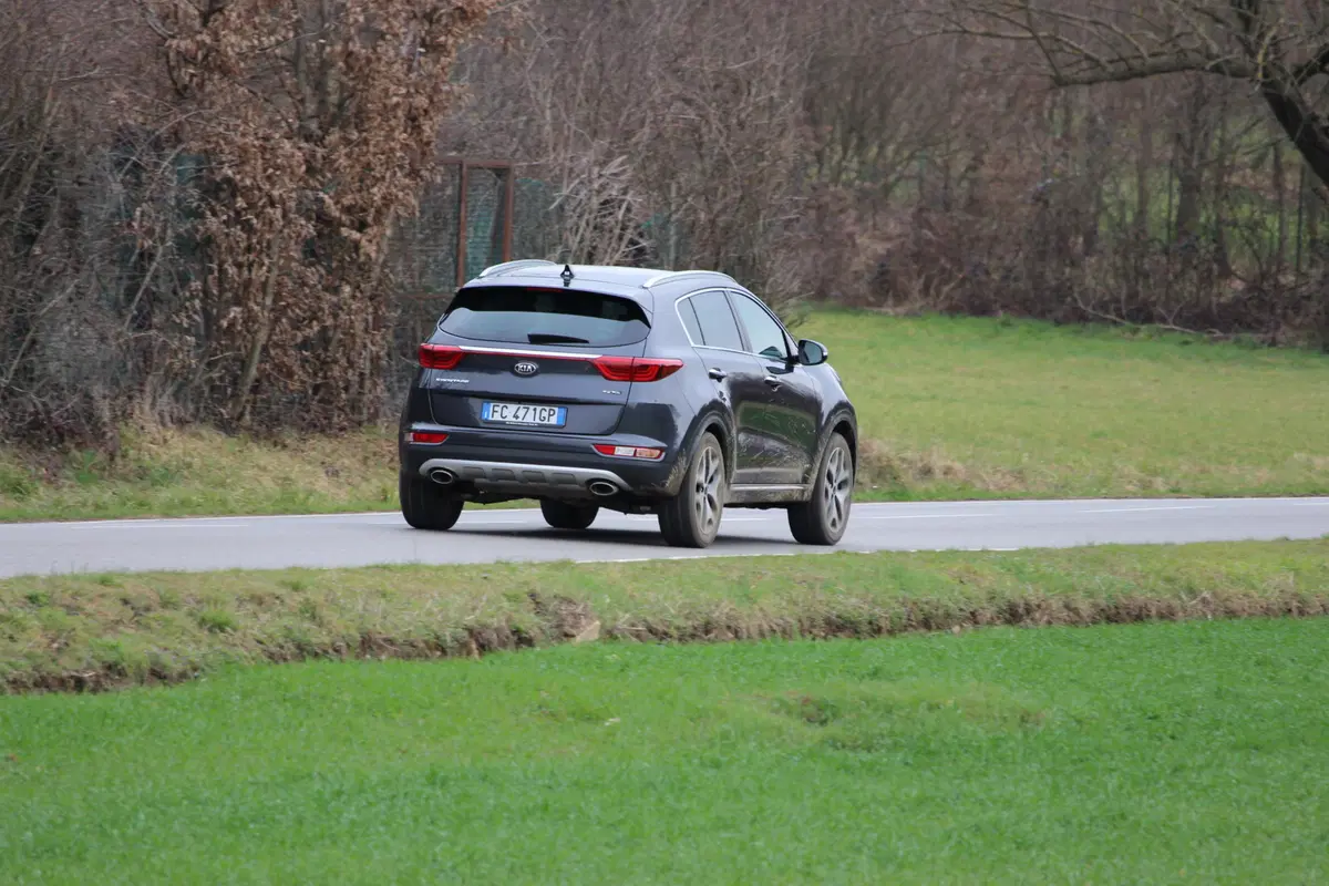 Kia Sportage test drive | AMboxing (11)