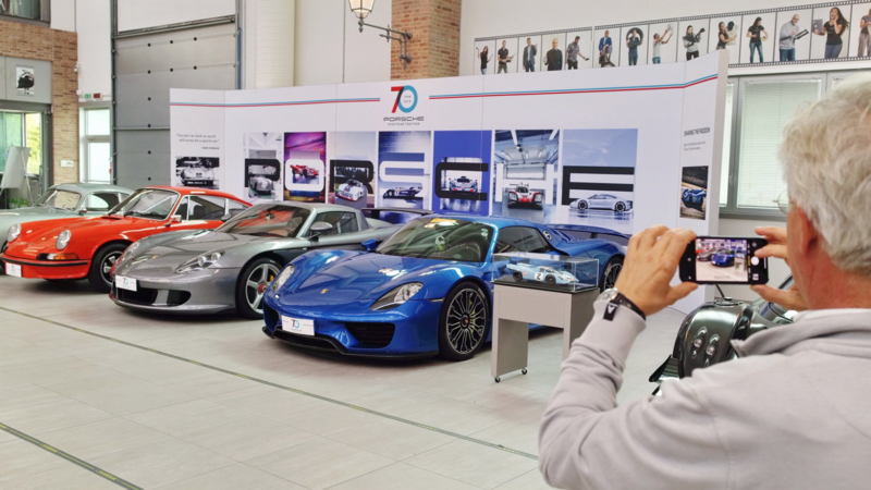 Pagani omaggia Porsche con un&#039;esposizione nell&#039;atelier di San Cesario