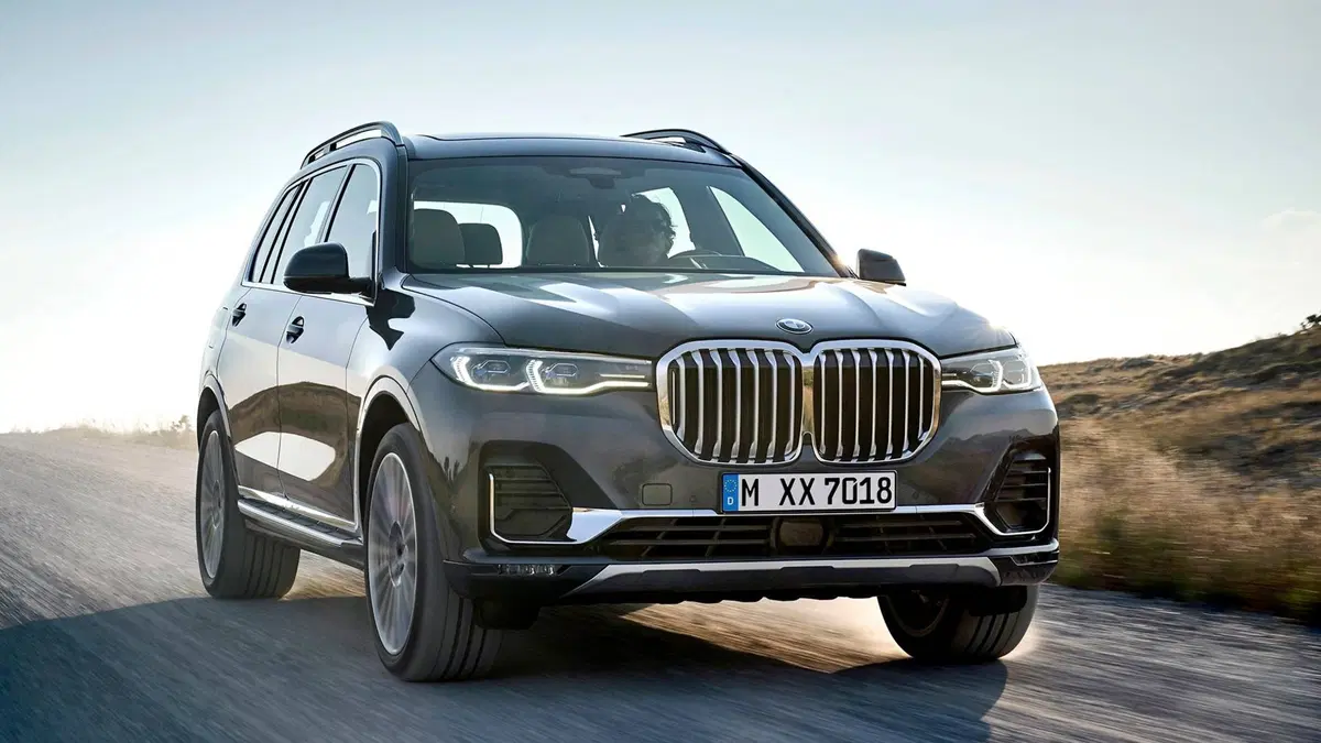 BMW X7 2019. Eccola su strada con la sua stazza mastodontica [Video] (3)