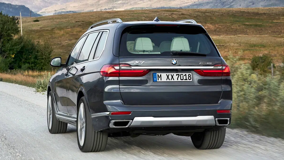 BMW X7 2019. Eccola su strada con la sua stazza mastodontica [Video] (8)