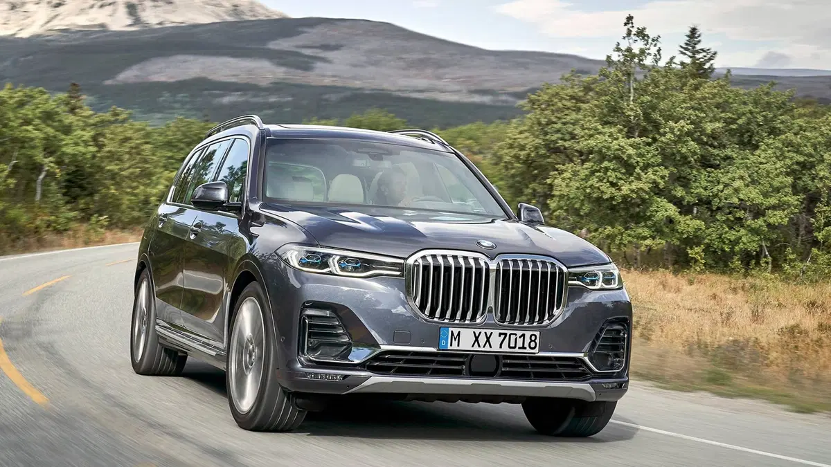 BMW X7 2019. Eccola su strada con la sua stazza mastodontica [Video] (9)