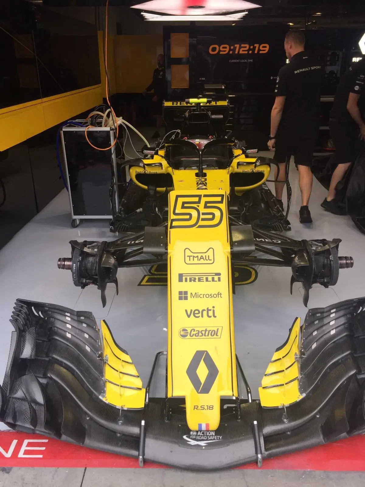 F1, ecco cosa succede in un weekend di gara (fuori dalla pista) (7)