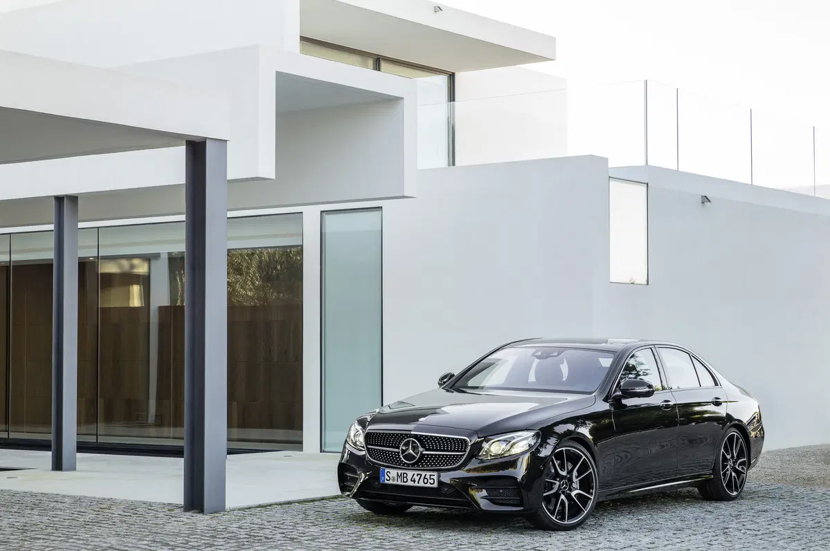 Mercedes-AMG E 43 4MATIC: la berlina da 401 CV (6)