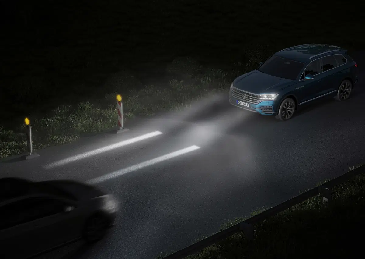 Volkswagen, Illuminazione: il futuro di gruppi ottici e segnalazioni visive dell’auto è già qui (18)