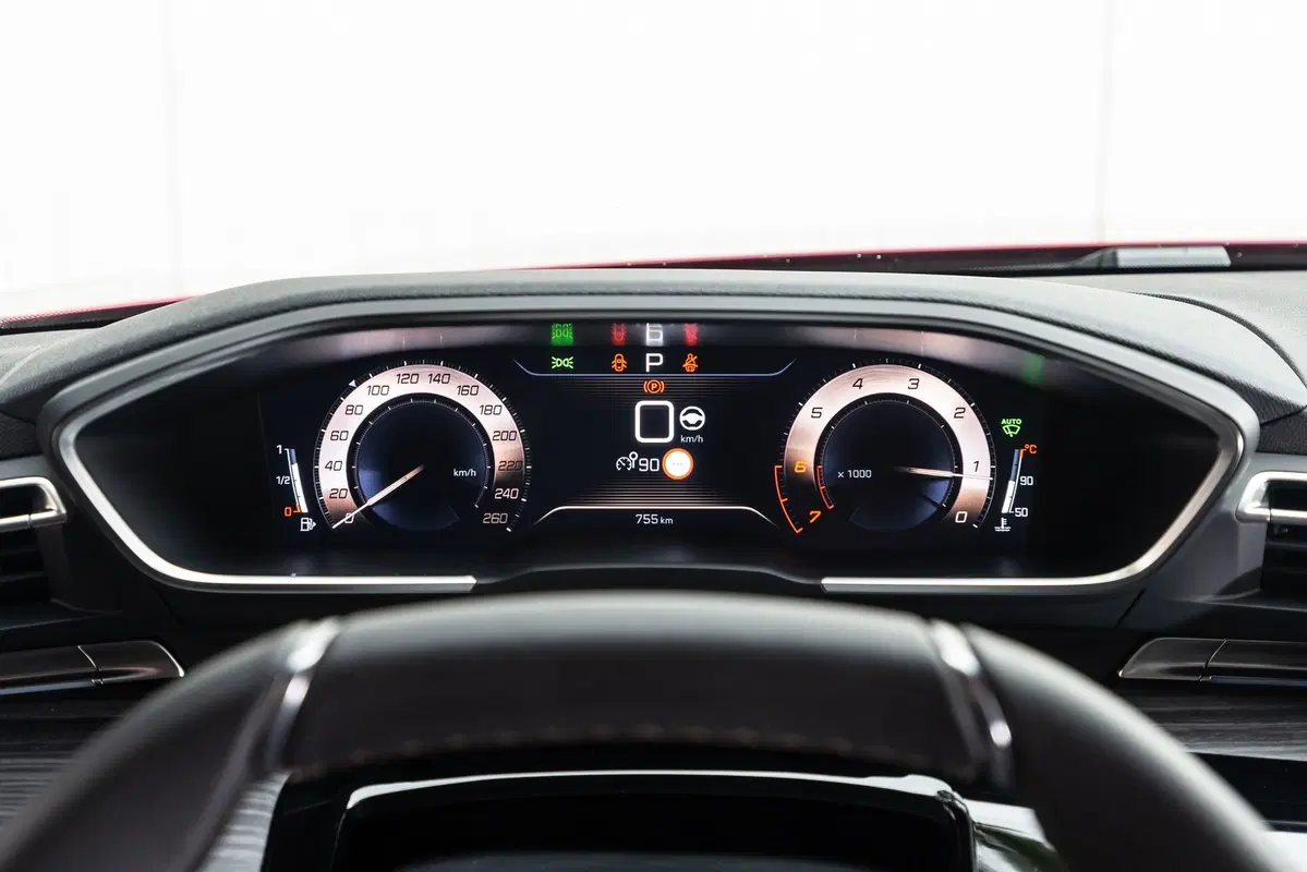 Peugeot 508, scopriamo tecnologia di bordo con Galeazzi [Video] (2)