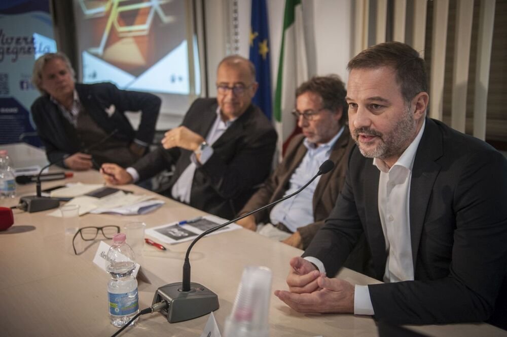 Alessandro Toffanin, Responsabile Relazioni Istituzionali e Comunicazione di BMW Group Italia