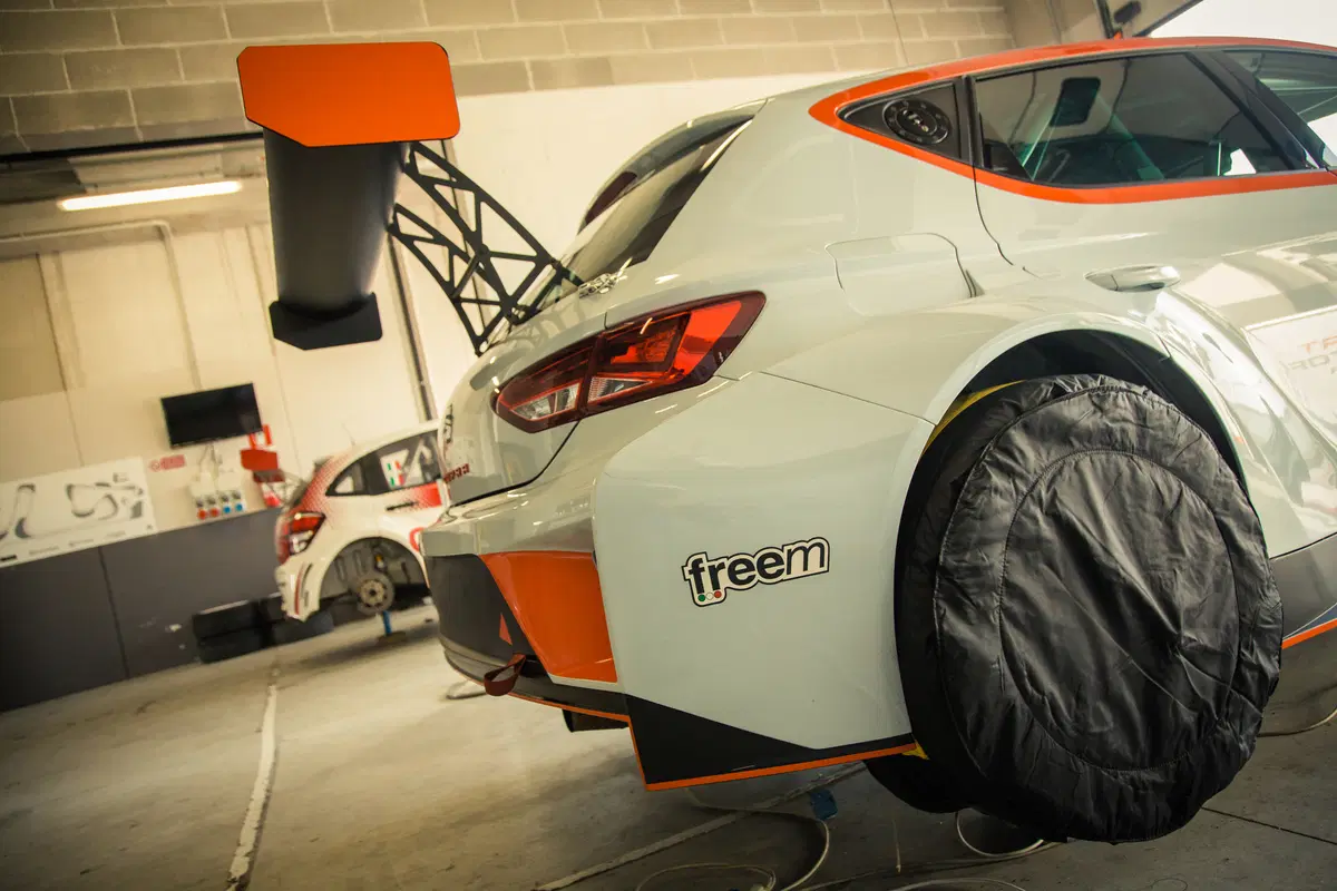 Seat Leon TCR vs Citroen C3 Max: scambio al vertice (26)