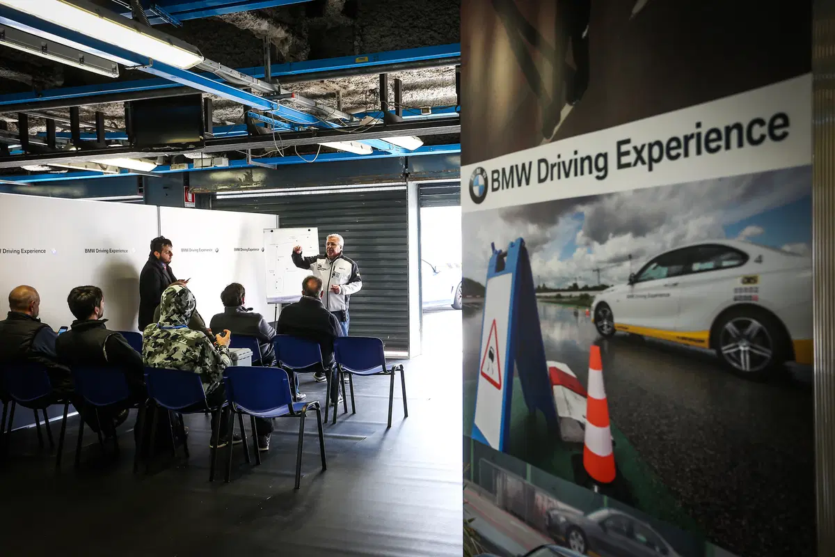 BMW Driving Experience 2016 - La passione lascia il segno (8)