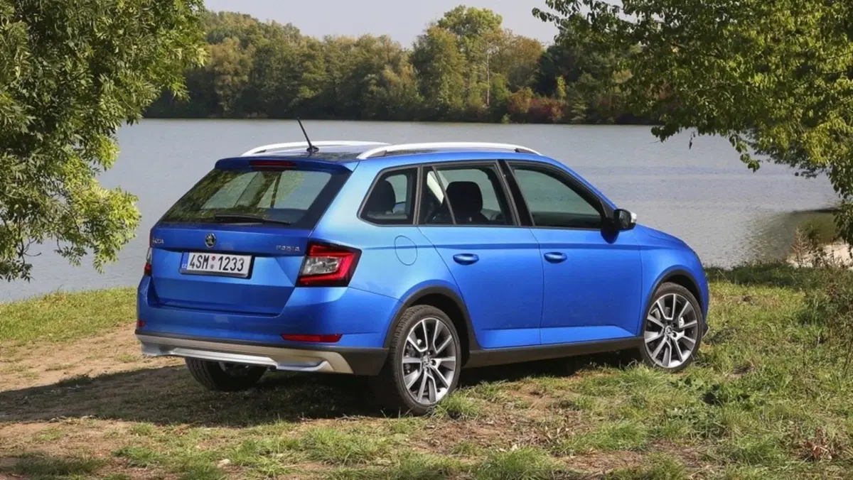 Skoda Fabia Wagon, restyling anche per la Scoutline (4)