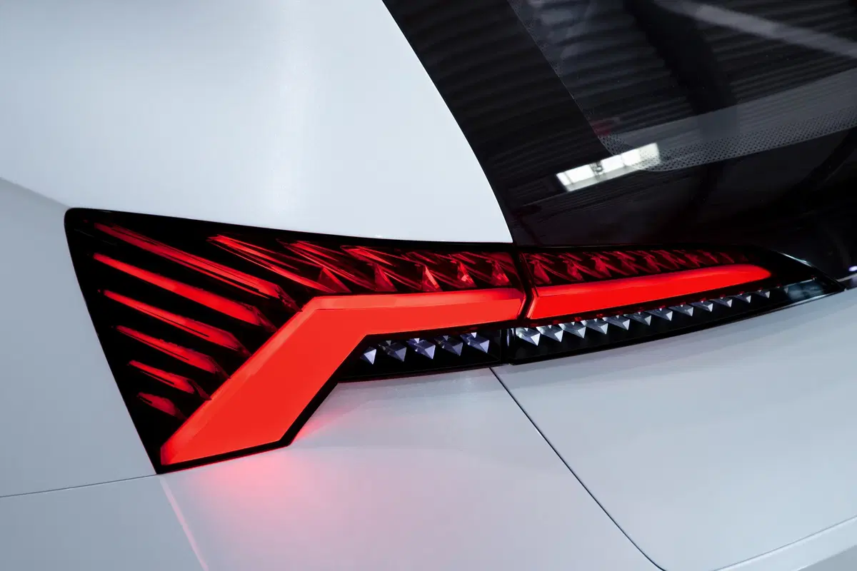 Skoda Vision RS, al volante della "futura" seg. C Scala [Video] (16)
