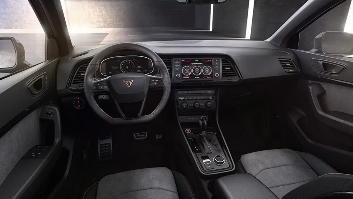 Cupra Ateca, i prezzi: si parte da 44.000 euro (19)