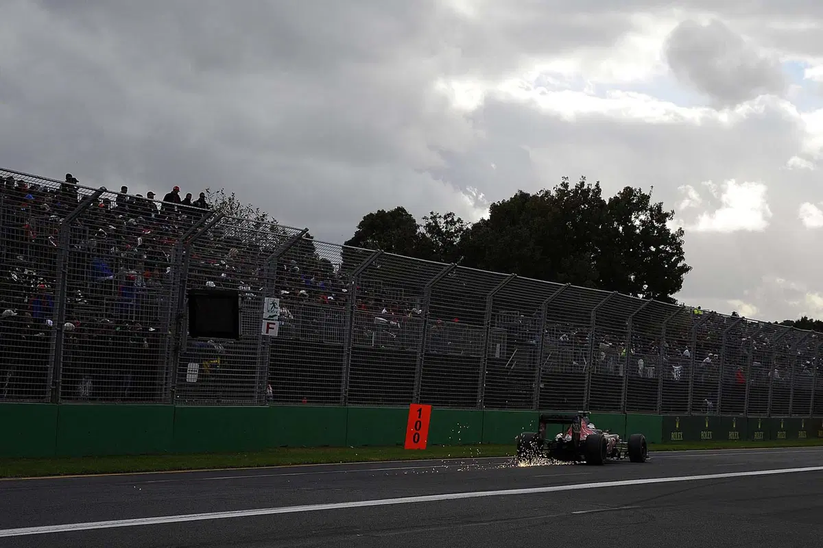 Formula 1, Gp Australia 2016: pole per Hamilton (7)