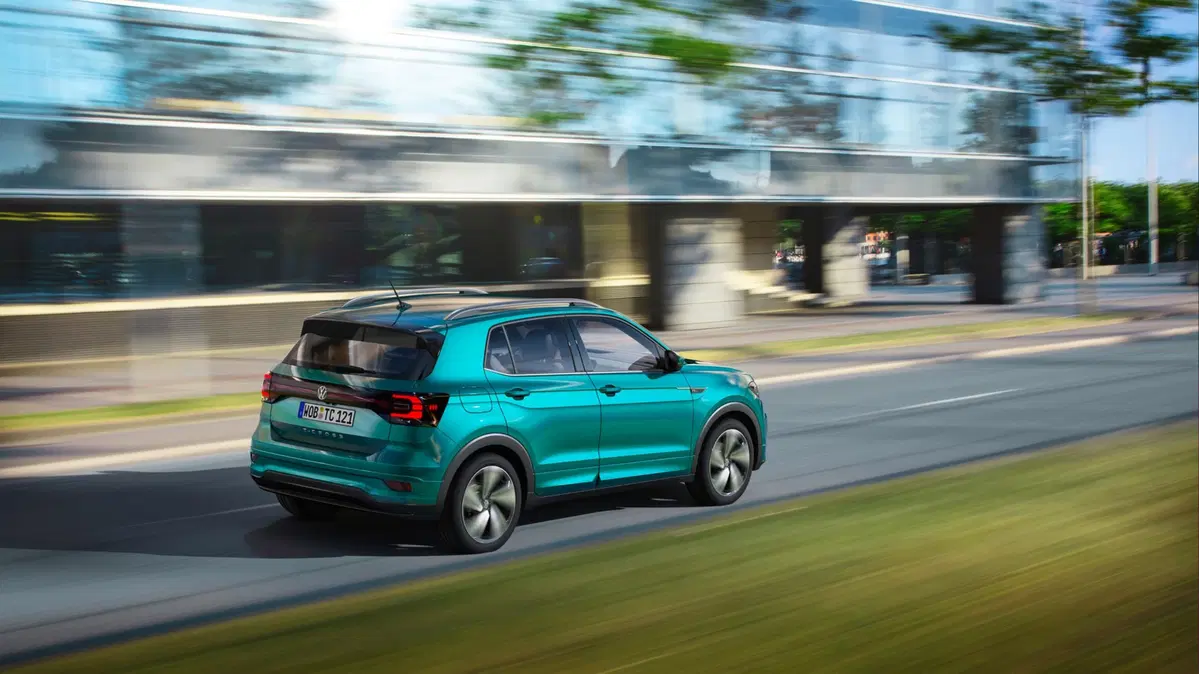 Volkswagen T-Cross, svelato il baby SUV (12)