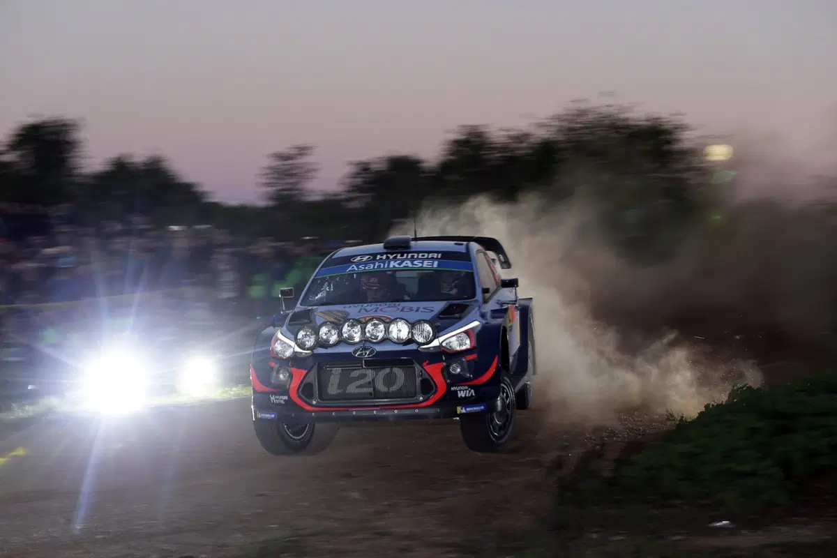 WRC18 RallyRACC Catalunia. Super Special Stage a Ogier (Fiesta M-Sport) (19)