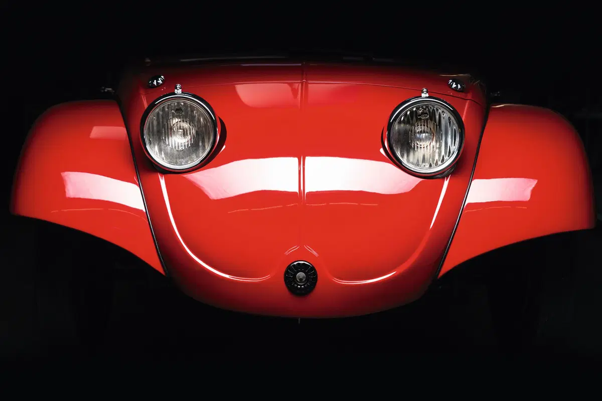 VW, Illuminazione: nuovi gruppi ottici e segnalazioni visive dell’auto [Parte 2 - Video] (9)