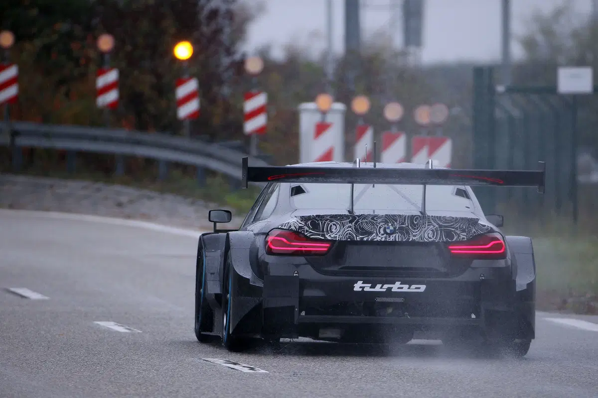BMW M4 DTM, debutta il 4 cilindri turbo (3)