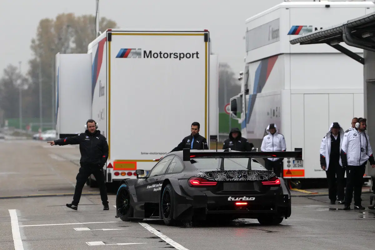 BMW M4 DTM, debutta il 4 cilindri turbo (6)