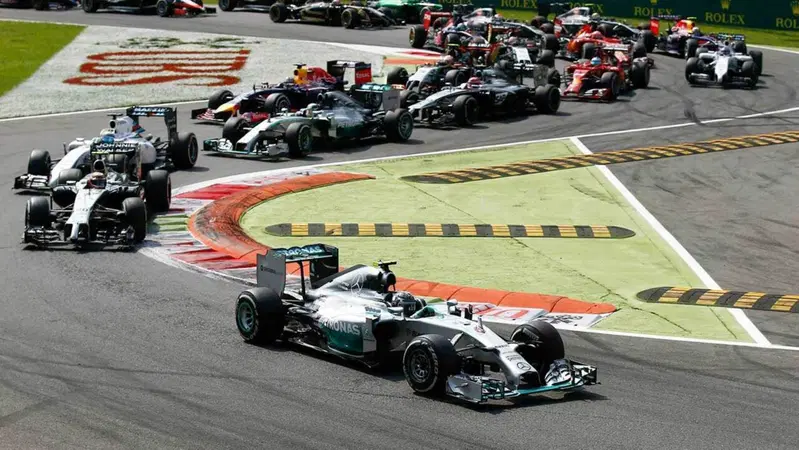 Formula 1, Sticchi Damiani: "Ufficiale, GP Monza salta. Trattative con Imola e Mugello"