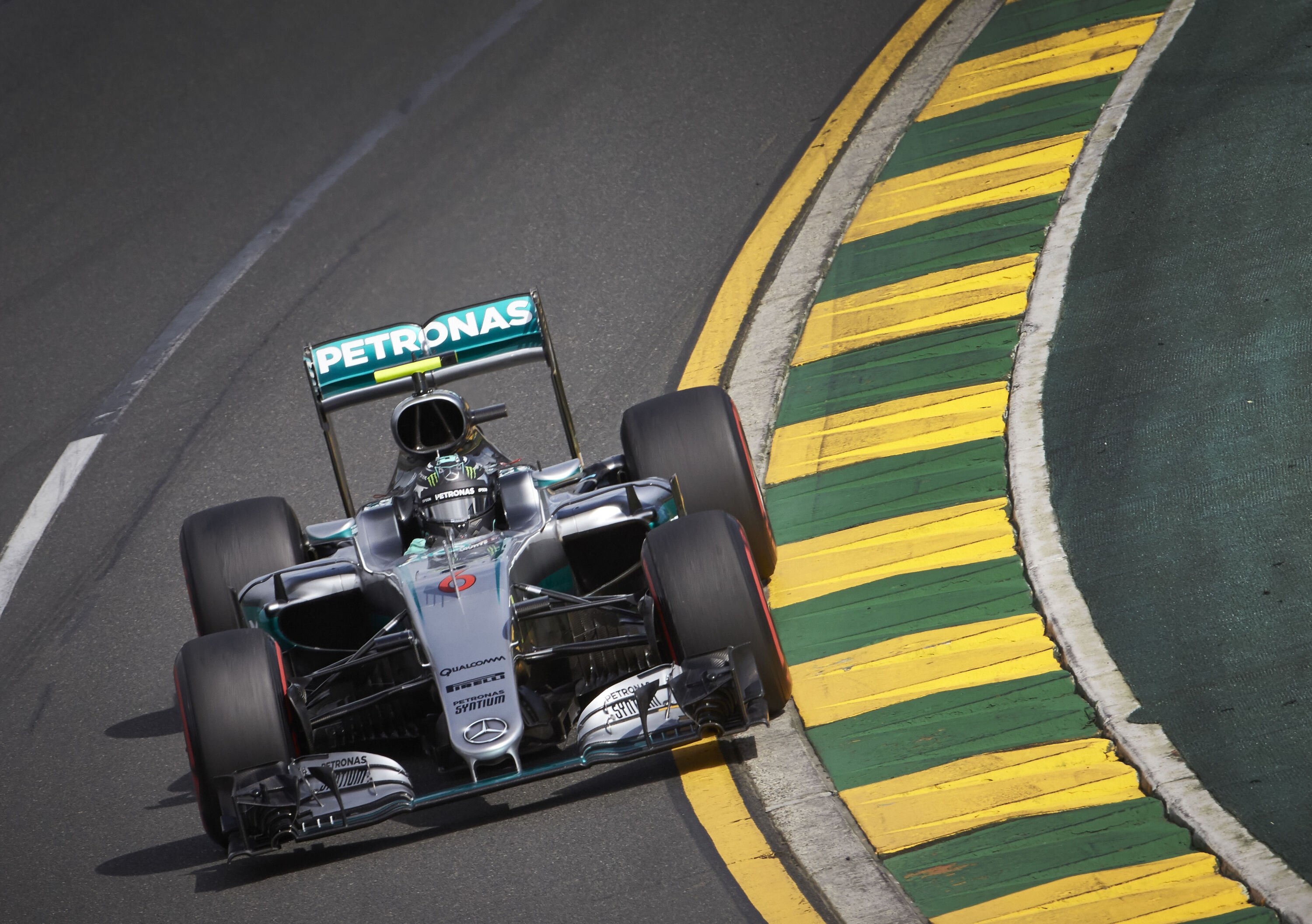 Formula 1, Gp Australia 2016: vince Rosberg. Terzo Vettel