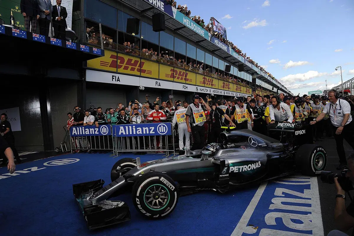 Formula 1, Gp Australia 2016: vince Rosberg. Terzo Vettel (32)
