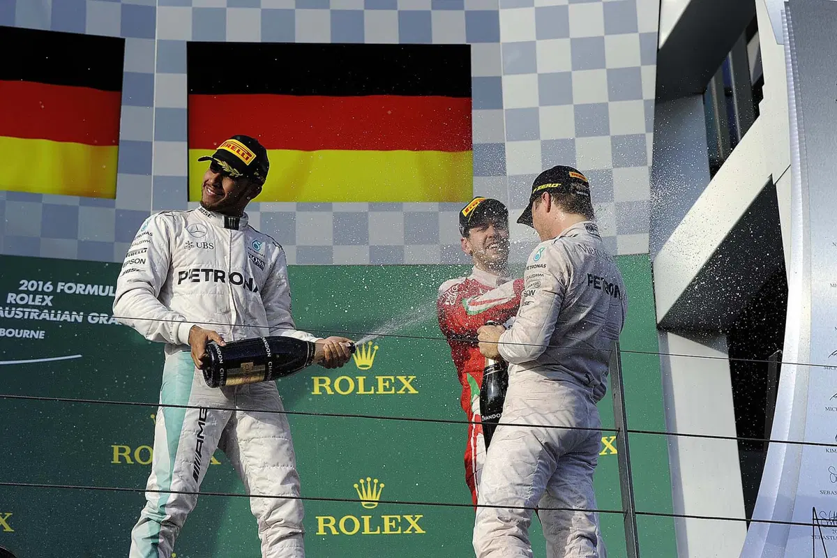 Formula 1, Gp Australia 2016: vince Rosberg. Terzo Vettel (37)