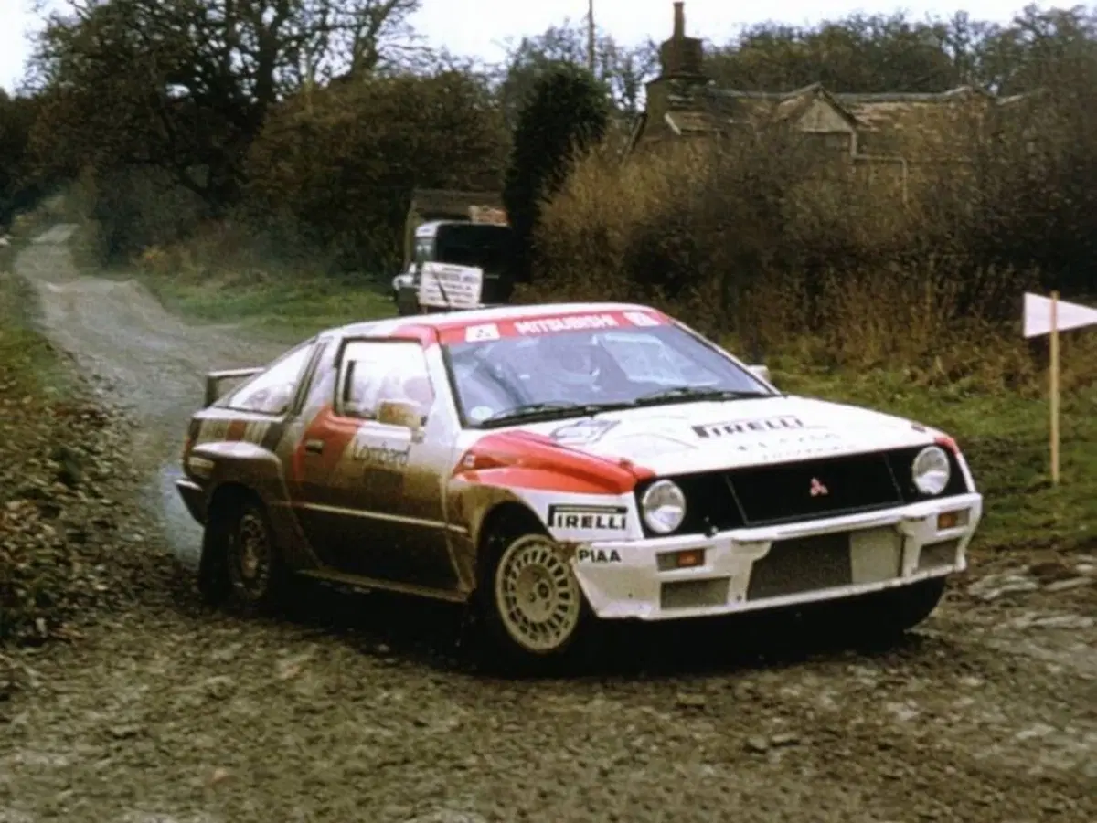 Mitsubishi Starion, la piccola sconosciuta all'assalto del Gruppo B  (7)