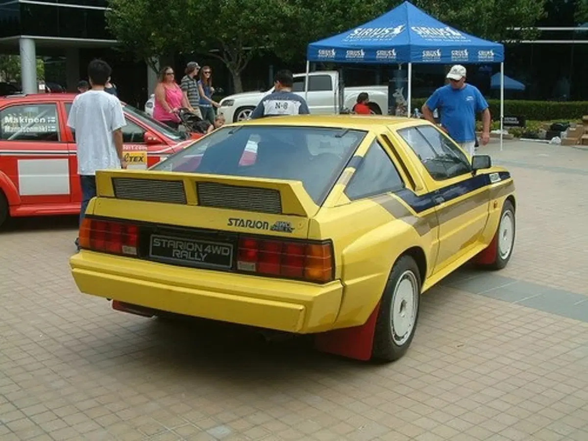 Mitsubishi Starion, la piccola sconosciuta all'assalto del Gruppo B  (8)