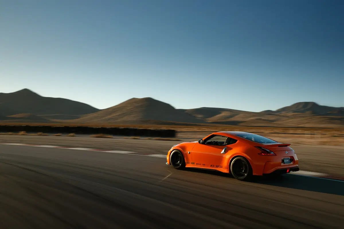 Nissan 370Z Project Clubsport 23, allestimento racing per la pista (7)