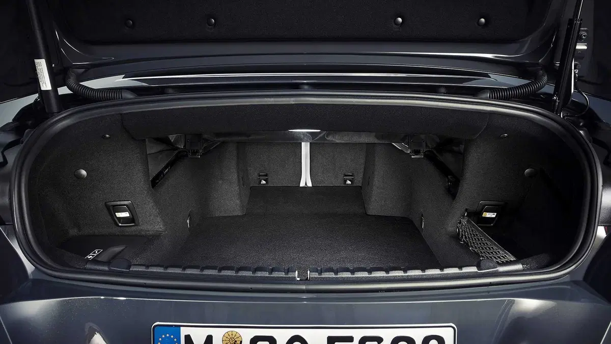 BMW Serie 8 Cabrio, eccola senza veli (12)