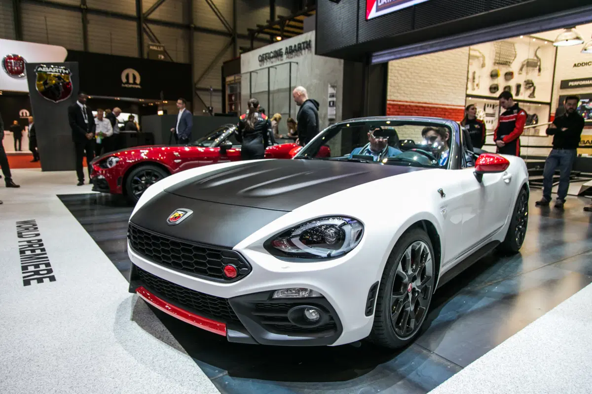 Abarth al Salone di Ginevra 2016 (2)