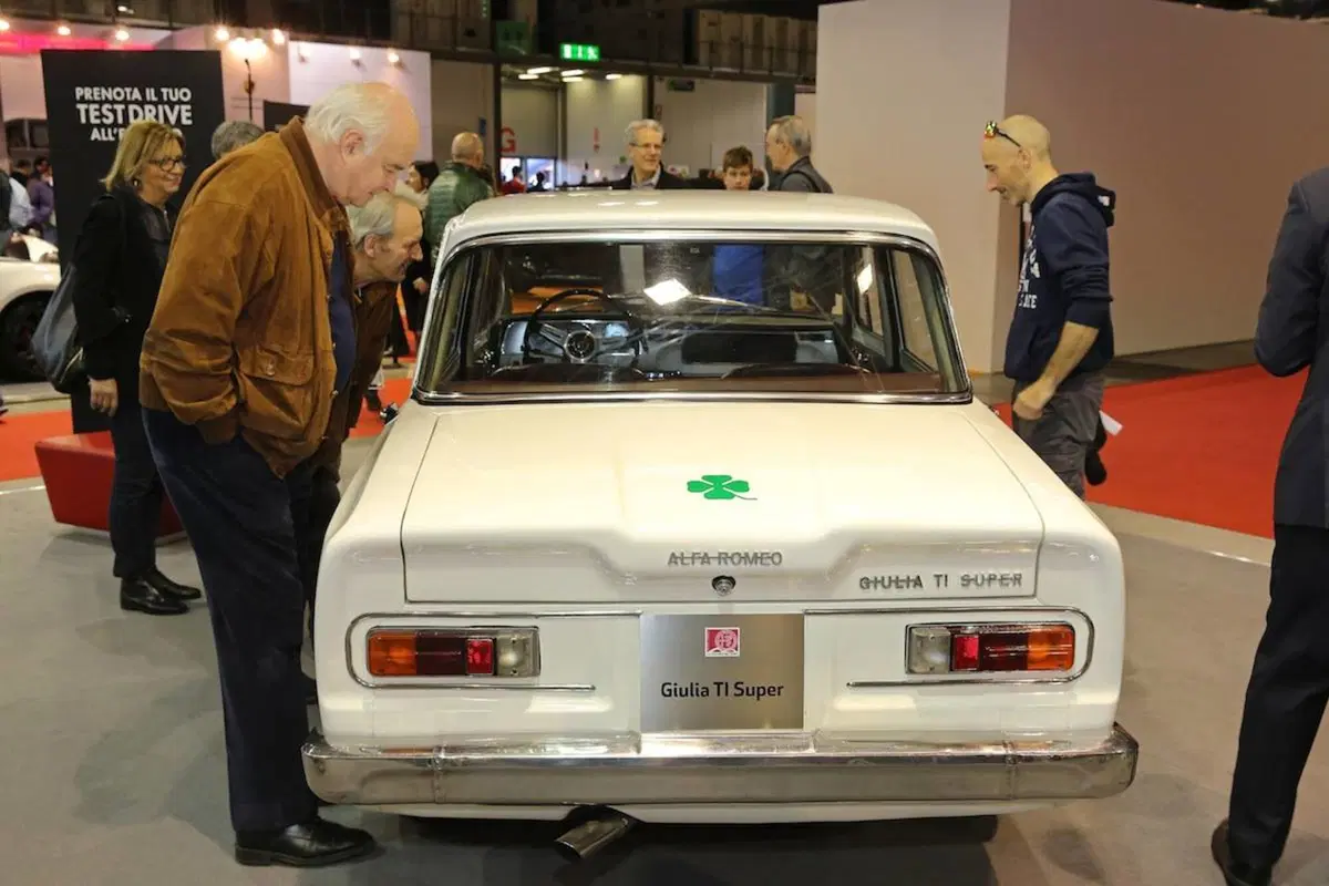Milano AutoClassica 2016, le auto più belle in mostra [Video] (24)