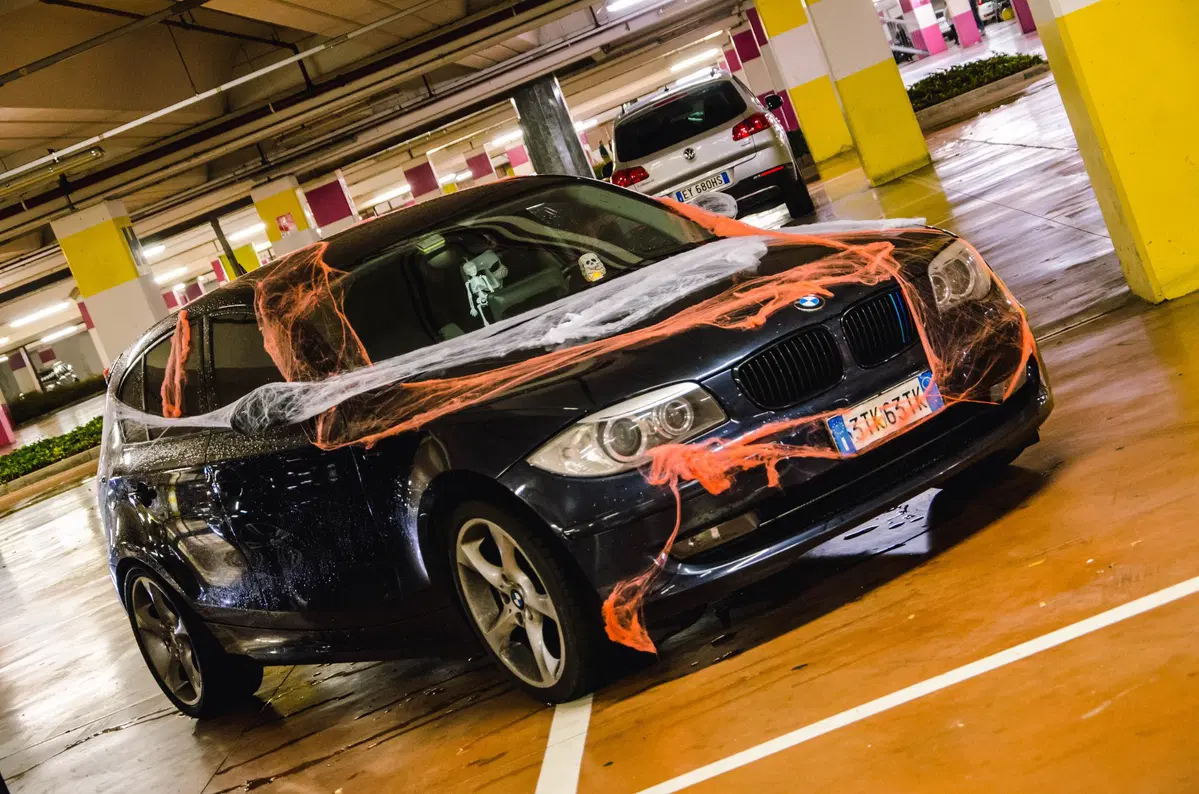 Buon Halloween (in ritardo) dal Corsico Cars Meeting [Video]