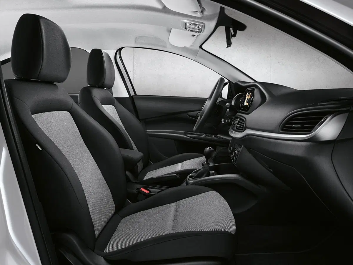 Fiat Tipo: arrivano gli allestimenti Mirror e Street (15)