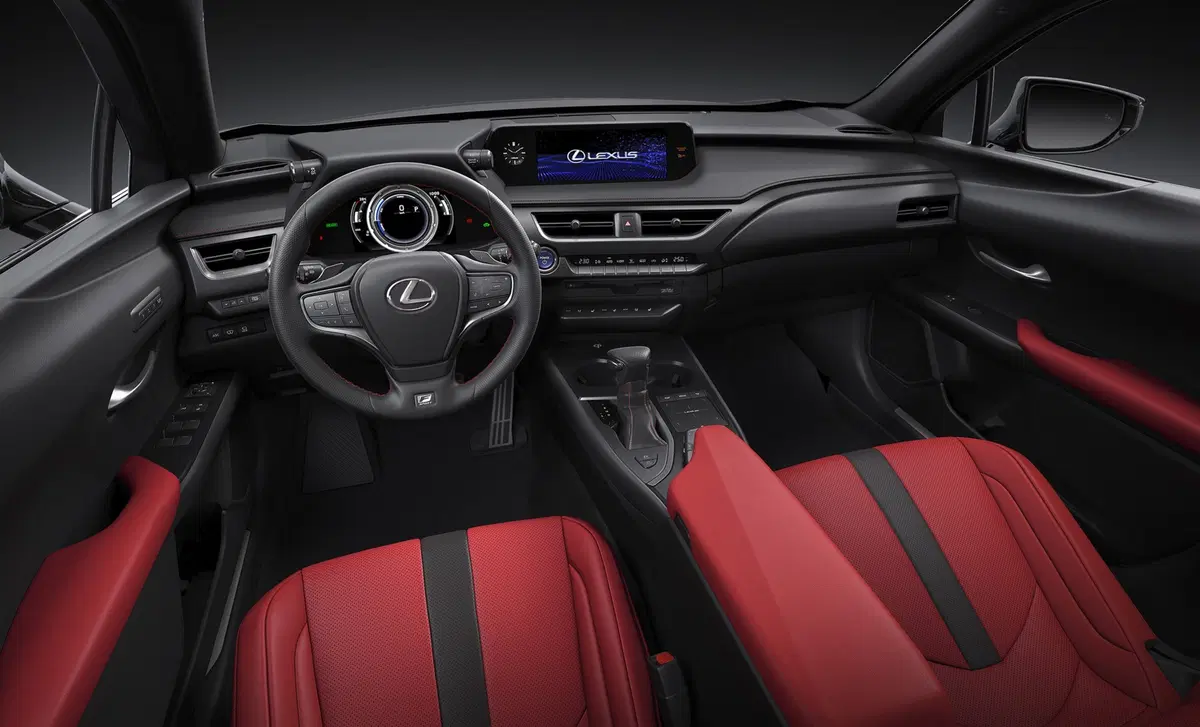 Lexus UX Hybrid 4WD Premium (18)