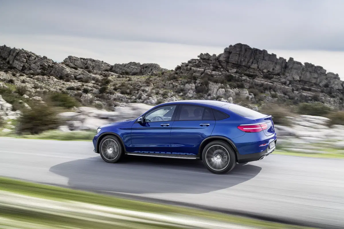 Mercedes GLC Coupé: svelata al Salone di New York 2016 (5)
