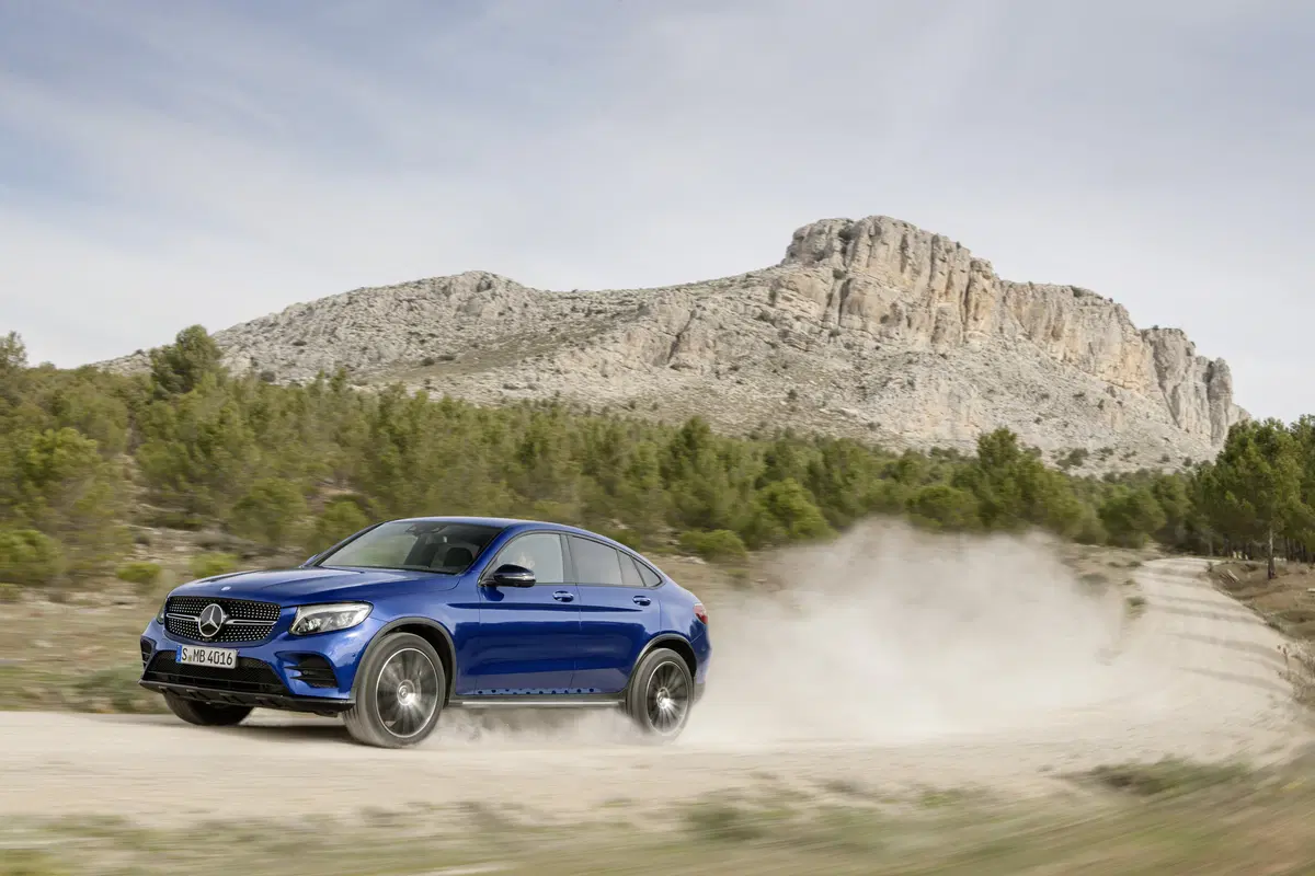 Mercedes GLC Coupé: svelata al Salone di New York 2016 (8)