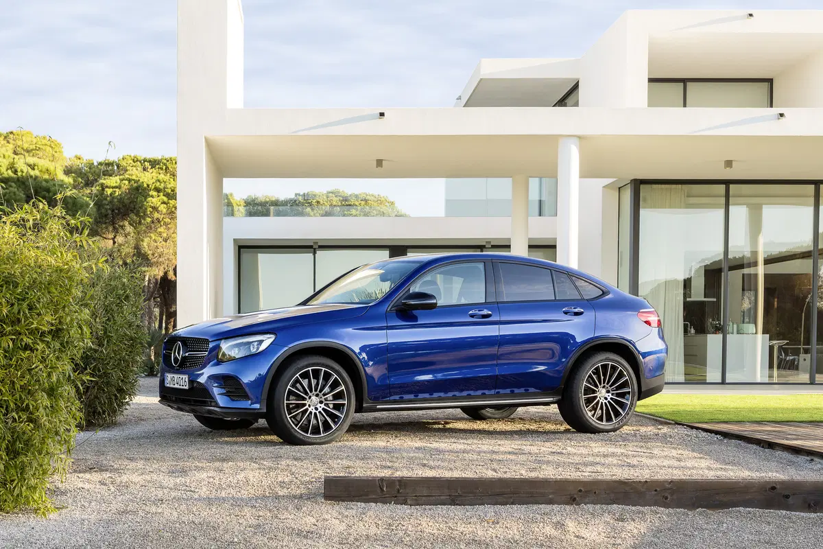 Mercedes GLC Coupé: svelata al Salone di New York 2016 (20)