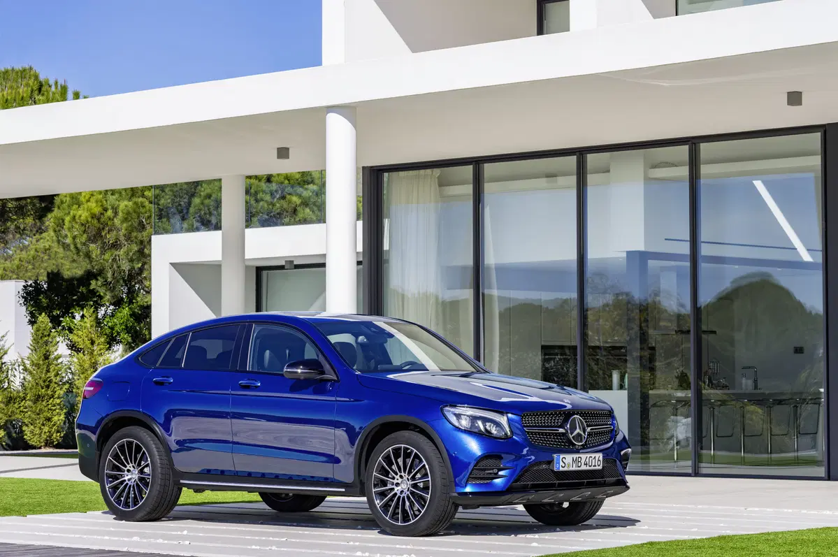 Mercedes GLC Coupé: svelata al Salone di New York 2016 (24)