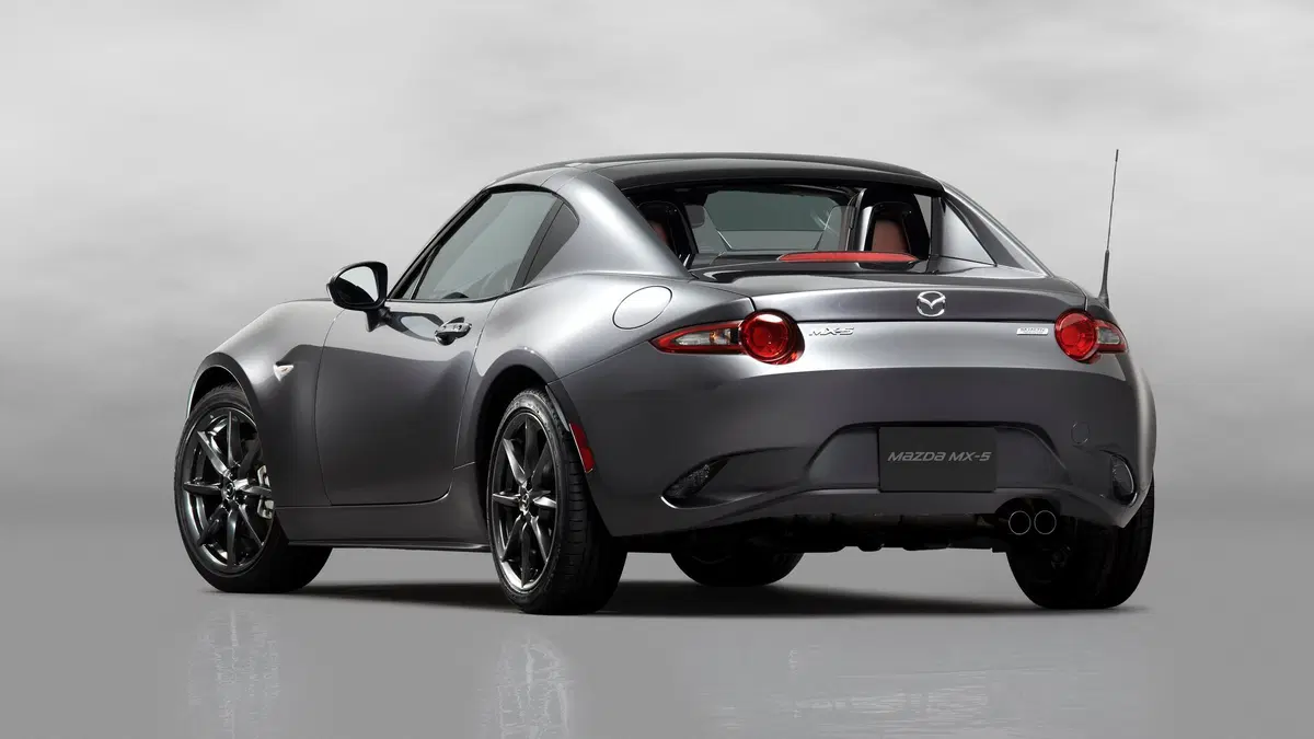 Mazda MX-5 RF, ecco la “retractable fastback” (6)