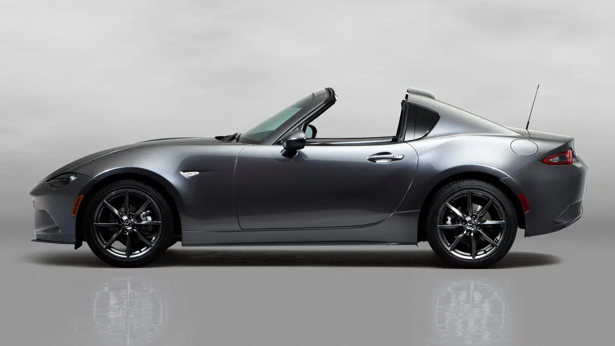 Mazda MX-5 RF, ecco la “retractable fastback” (5)