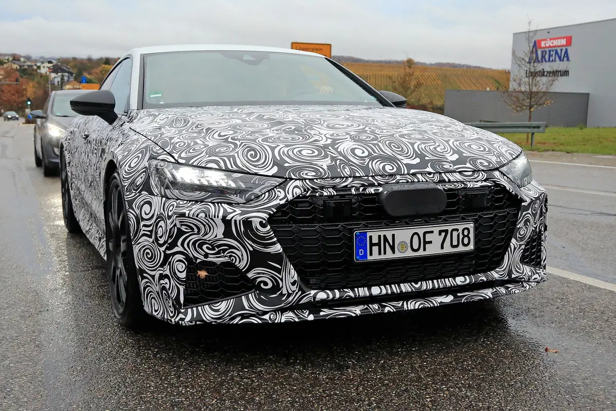 Audi RS7 2019, le foto spia (2)