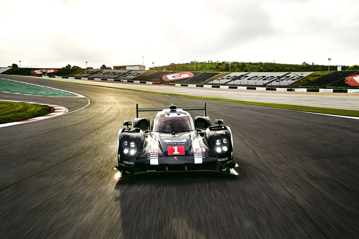 Porsche 919 Hybrid: pronta confermarsi regina del WEC e Le Mans (3)