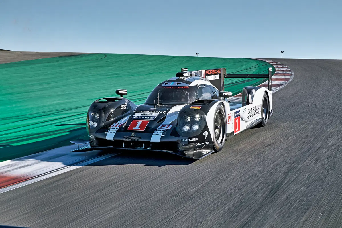 Porsche 919 Hybrid: pronta confermarsi regina del WEC e Le Mans (9)