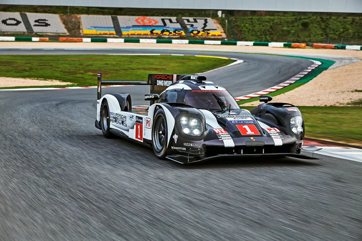 Porsche 919 Hybrid: pronta confermarsi regina del WEC e Le Mans (10)